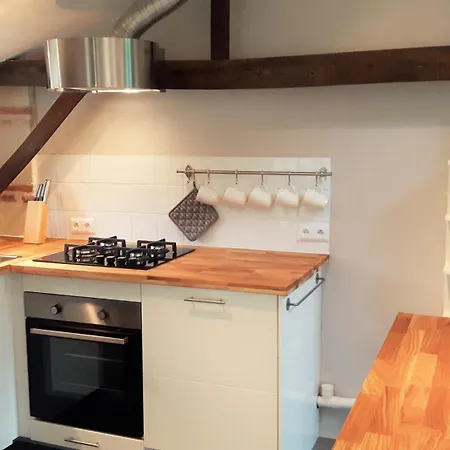 Дом отдыха Domaine Chateau La Mothaye-self Catering Gites- Shared Pool- Loire Valley Les Bois-d'Anjou