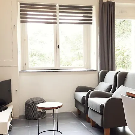 Domaine Chateau La Mothaye-self Catering Gites- Shared Pool- Loire Valley Les Bois-d'Anjou