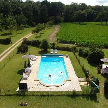 Domaine Chateau La Mothaye-self Catering Gites- Shared Pool- Loire Valley *
